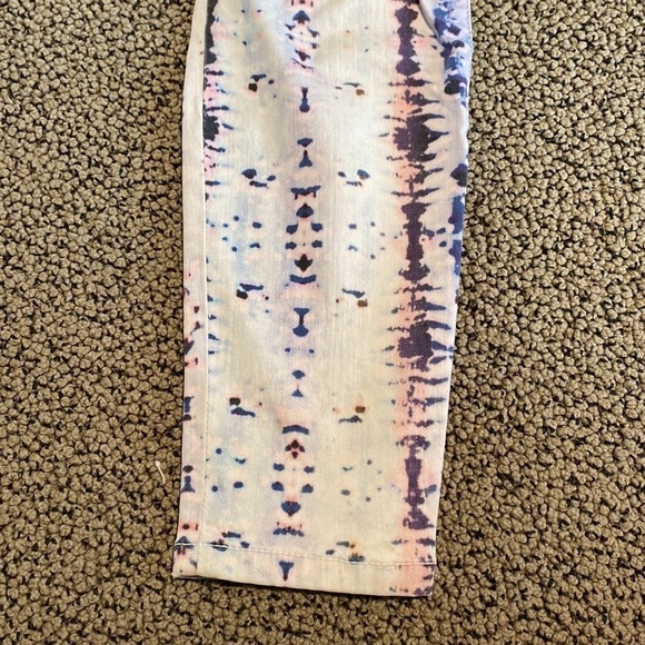 Joe’s Bleached Skinny Jeans - Picture 3 of 7